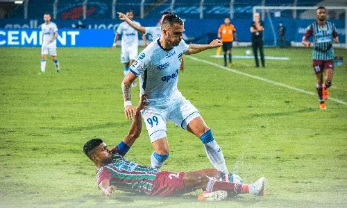 ISL 2021-22: Chennaiyin FC maintain their unbeaten run as they hold on ATK Mohun Bagan in a 1-1 draw