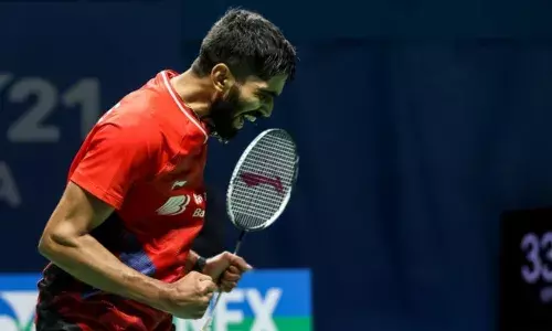 BWF World Championships: Sindhu, Srikanth sail into quarters