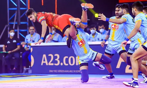 UP Yoddha vs Dabang Delhi KC PKL 2021