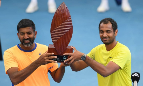 Rohan Bopanna and Ramkumar Ramanathan with the ATP Adelaide 250 title