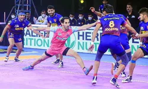 Jaipur Pink Panthers Dabang Delhi KC  Kabaddi