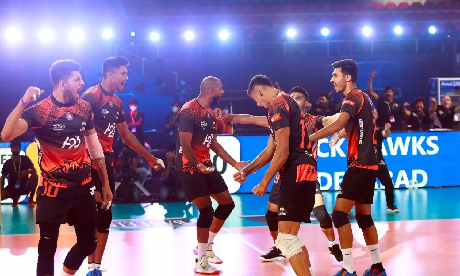 Prime Volleyball League Highlights Hyderabad Black Hawks beat Kochi Blue Spikers — Updates, Blog, Score, Results