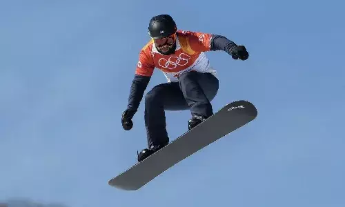 Nick Baumgartner Snowboard Cross