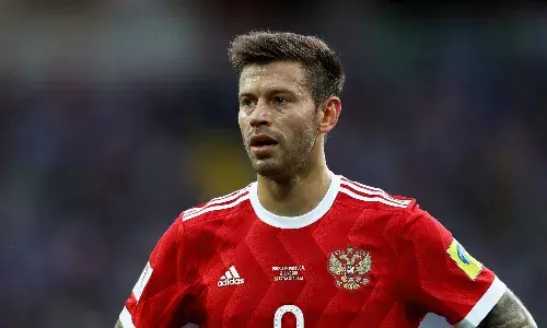 Russia vs Ukraine: Russian footballer speaks out while Schalke remove Gazprom from jersey