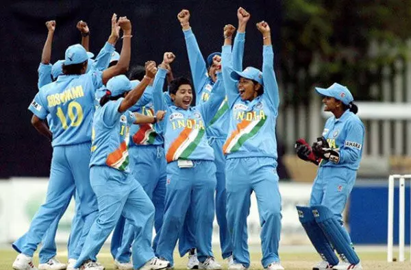 The Indian womens cricket team in 2005, of which Nooshin Al Khadeer was an integral part (Source: ICC)