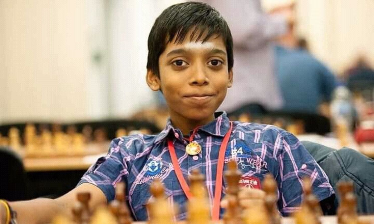 Praggnanandhaa Course on Blind chess. : r/surrealmemes