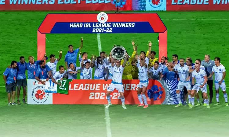 ISL 2021-22: Jamshedpur FC lifts the League Shield