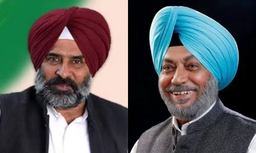 Former hockey players and politicians Partap Singh and Sunder Singh Sodhi