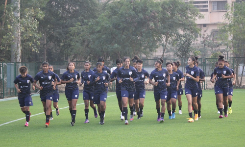 Indian womens football team at a training (Source: India football/Twitter)