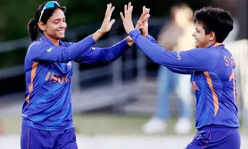 Emotional Harmanpreet Kaur bowls India back into do-or-die World Cup game