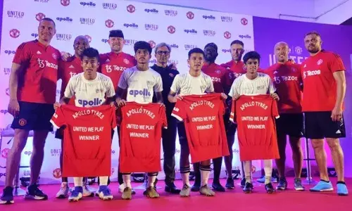 Manchester United pick four talented footballers to visit Manchester Manchester United pick four talented footballers to visit Manchester