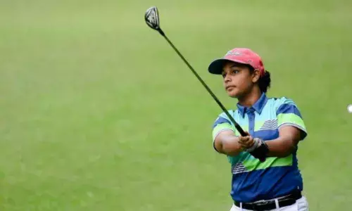 Hitaashee Bakshi Golf