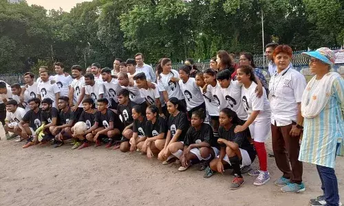 Mixed-gender football match in Kolkata (Source: Dipsita Dhar/Facebook)