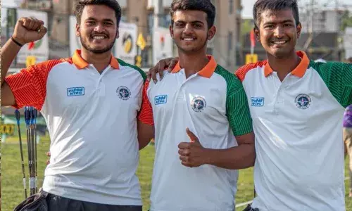 compound mens team archery