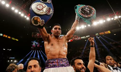 Amir Khan boxing