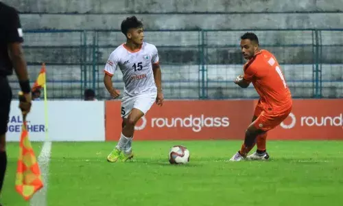 RoundGlass Punjab vs  NEROCA