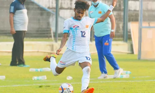Sajal Bag playing for West Bengal in Santosh Trophy (Source: AIFF)