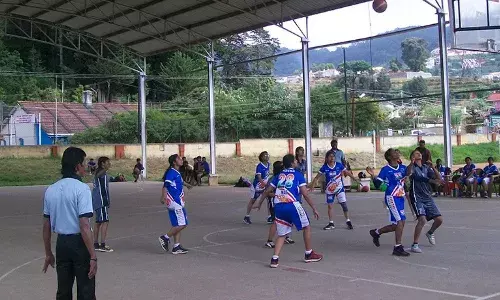 CRI Pumps Trophy for Women Basketball