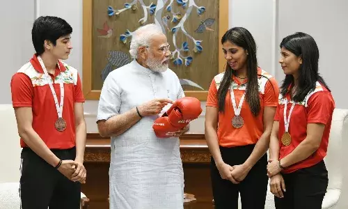 PM Narendra Modi meets Nikhat Zareen, Manisha Moun and Parveen Hooda