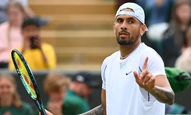 Nick Kyrgios court wimbledon