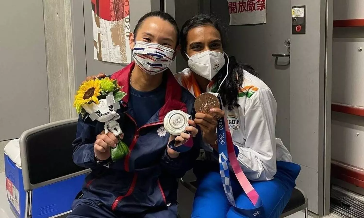 Tai tzu ying pv sindhu doctor tai phd badminton Tai tzu ying pv sindhu doctor tai phd badminton