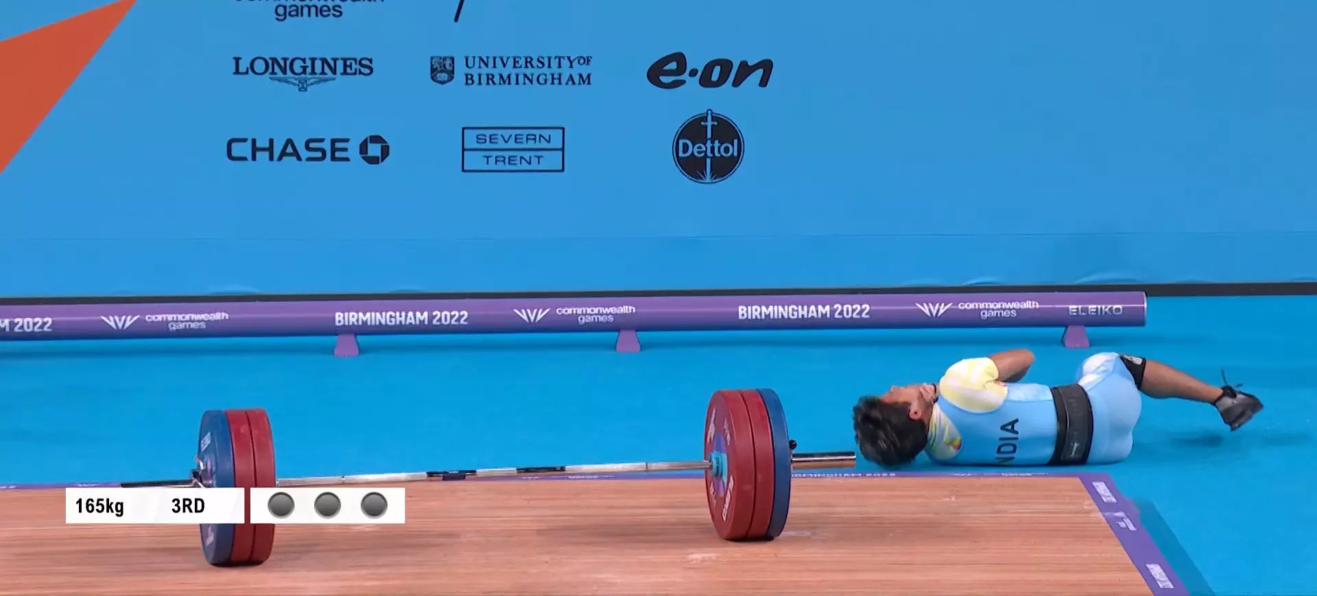 Trigger Warning: Jeremy was in severe pain after his last attempt of 165 Kg.