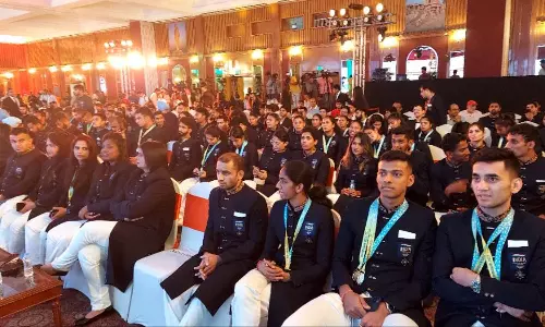 IOA felicitates CWG medal winners with cash awards IOA felicitates CWG medal winners with cash awards