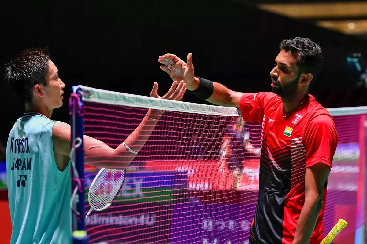 Kento Momota and HS Prannoy (Source: AFP)