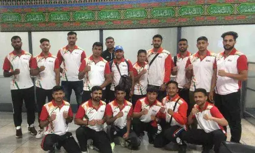 13-member Indian mens boxing team starts training in Iran