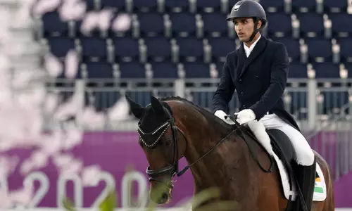 Olympian Fouaad Mirza wins gold in Poland