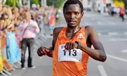 Kenyas Moses Kibet wins Sydney marathon in record time