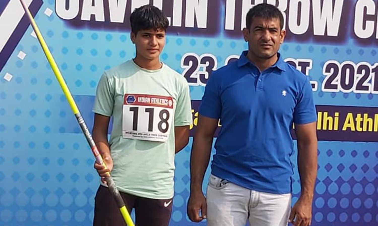 Deepika breaks her own U18 javelin National Record; Vanshika sets pole