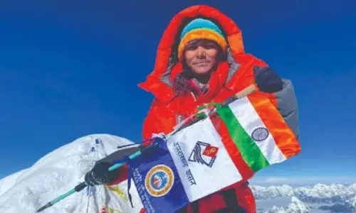 Savita Kanswal, Indian woman who climbed Everest, dies in avalanche