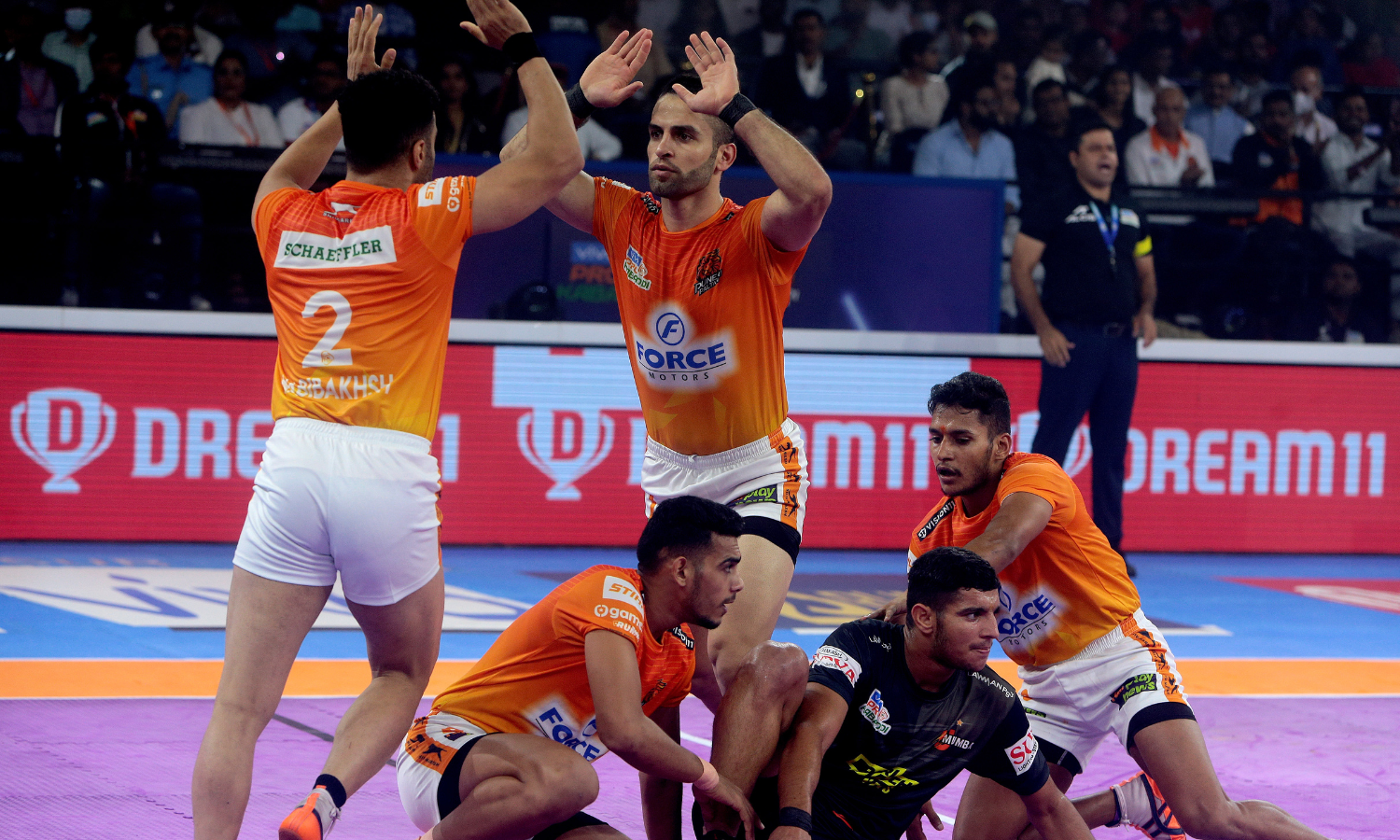 Pro Kabaddi 2022: Puneri Paltan becomes the first team to qualify for semi-finals