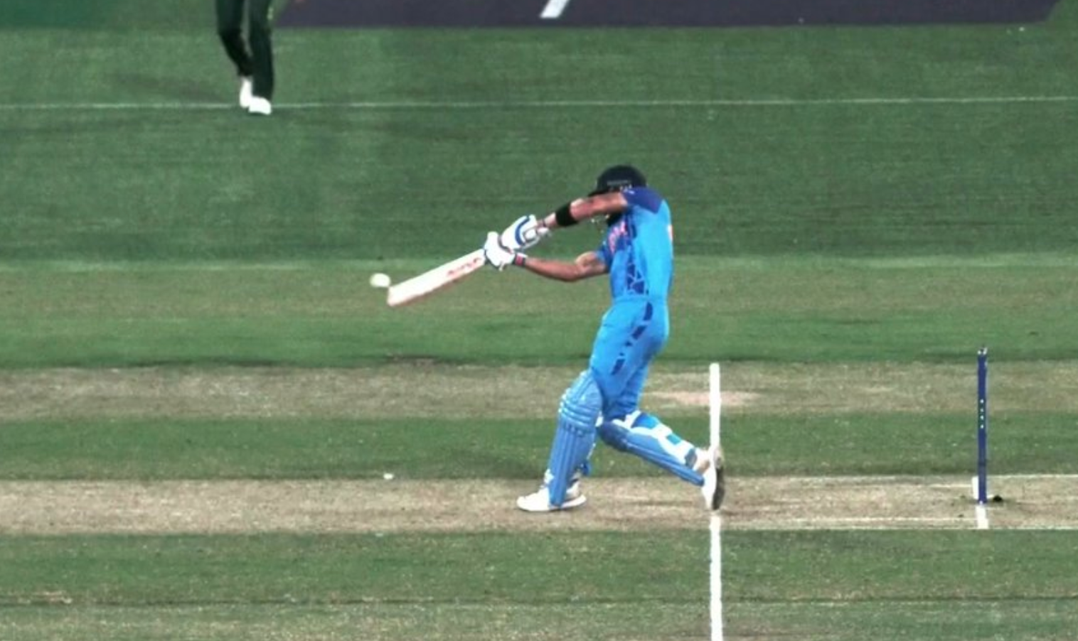 How Virat Kohli got 3 runs off free hit despite being bowled