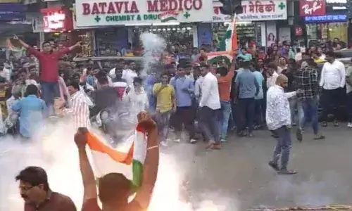 WATCH: Traffic jam in Pune as cricket fans celebrate Indias win over Pak