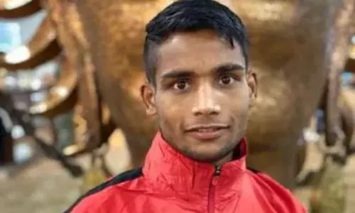 2022 Asian Boxing Cships: Indias Sparsh Kumar opens with win