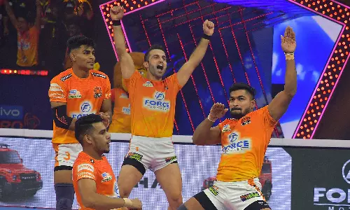 Pro Kabaddi 2022: Fazel Atrachali becomes most successful defender in PKL history