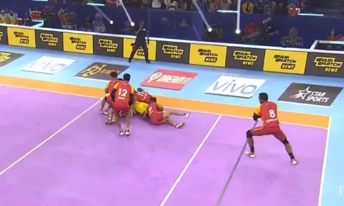 PKL 2022: Telugu Titans robbed? The last-minute controversial raid which left everyone confused - Explained
