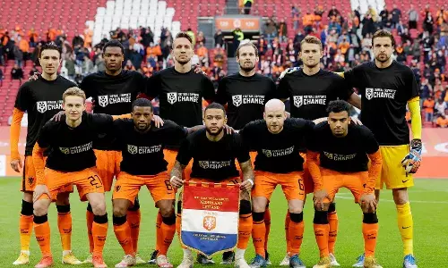 Dutch World Cup players to meet migrant workers in Qatar
