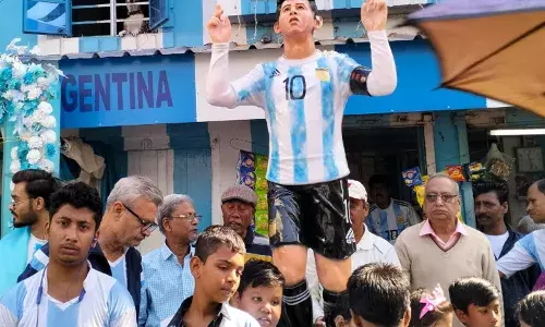 Jerseys, flags sell like hot cakes in Kolkata ahead of FIFA World Cup