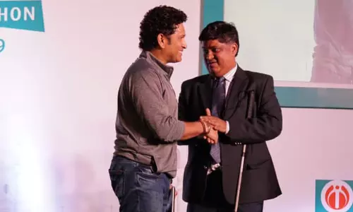 Visually-impaired Asif hopes to complete 25K run without any physical support