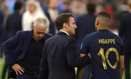 Decoding Kylian Mbappes snub of French President Macron at FIFA World Cup final