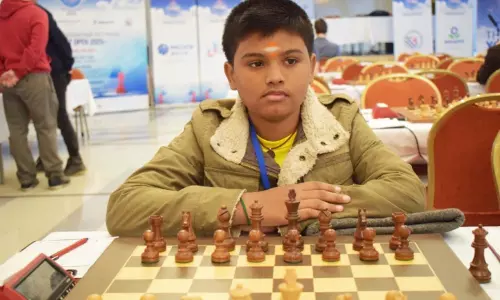 Grandmaster Pranesh, son of an Anganwadi worker, crosses language barrier