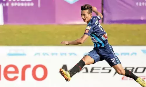 RoundGlass Punjab FC signs Bhutanese international Chencho Gyeltshen