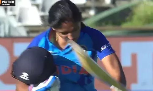 WATCH: Harmanpreet Kaur throws bat in frustration after unfortunate run-out in T20 WC semi