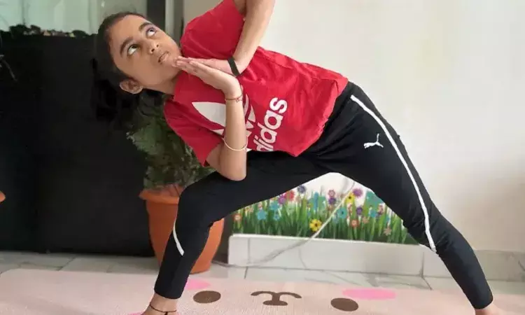 Indian girl becomes world’s youngest yoga instructor Indian girl becomes world’s youngest yoga instructor