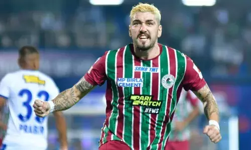 ATK Mohun Bagan win ISL title on a windy day in Fatorda ATK Mohun Bagan win ISL title on a windy day in Fatorda