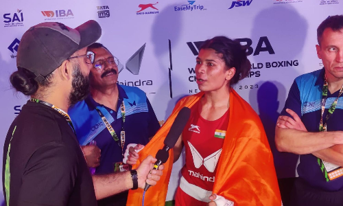 WATCH: Nikhat Zareen wins World Championships with a bruised lip