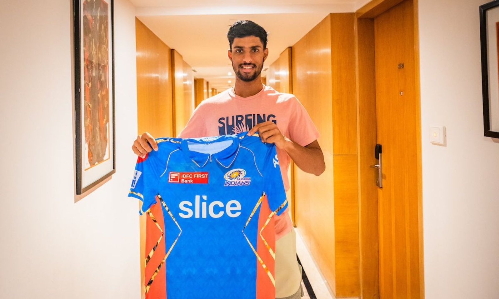 2023 Mumbai Indians Official IPL Match Player Jersey